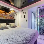 Lejlighed B&w Port Nature Luxe - Coursive - Vue Port - Separee - Village Naturiste Agde
